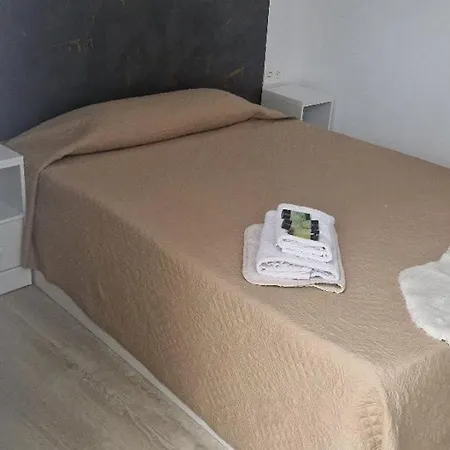 Konukevi Del Currante 3*